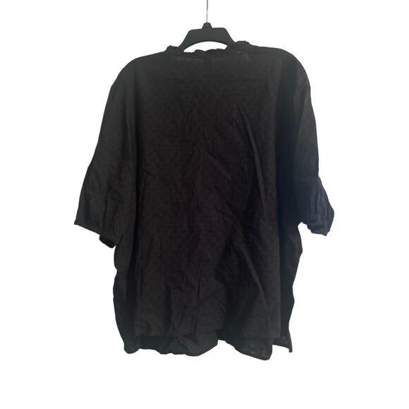 NWT Old Navy Plus Size Women's Black Blouse Button Front Short Sleeves Size 4X - Picture 3 of 7